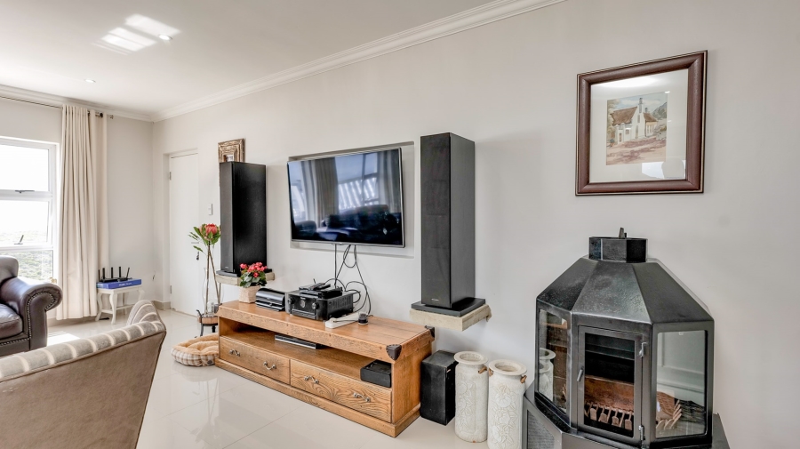 4 Bedroom Property for Sale in Agulhas Western Cape